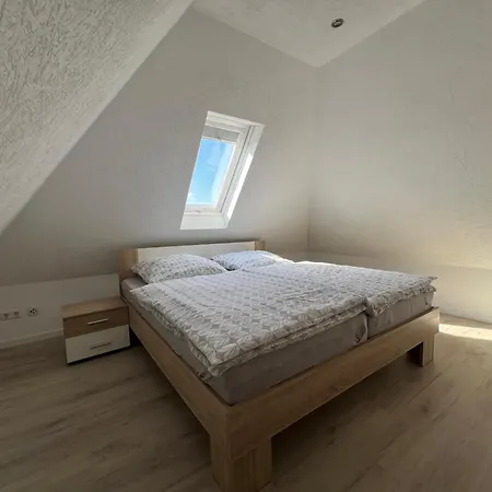 Stadtwohnung Zentrum 5 Maisonette Апартаменты Троссинген